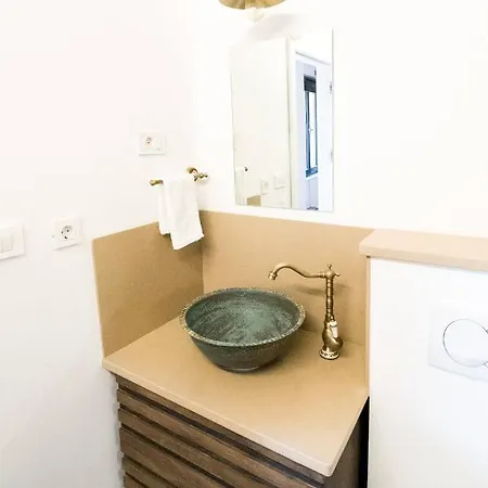 Dantes Sin-studio Seaside With Rooftop - *